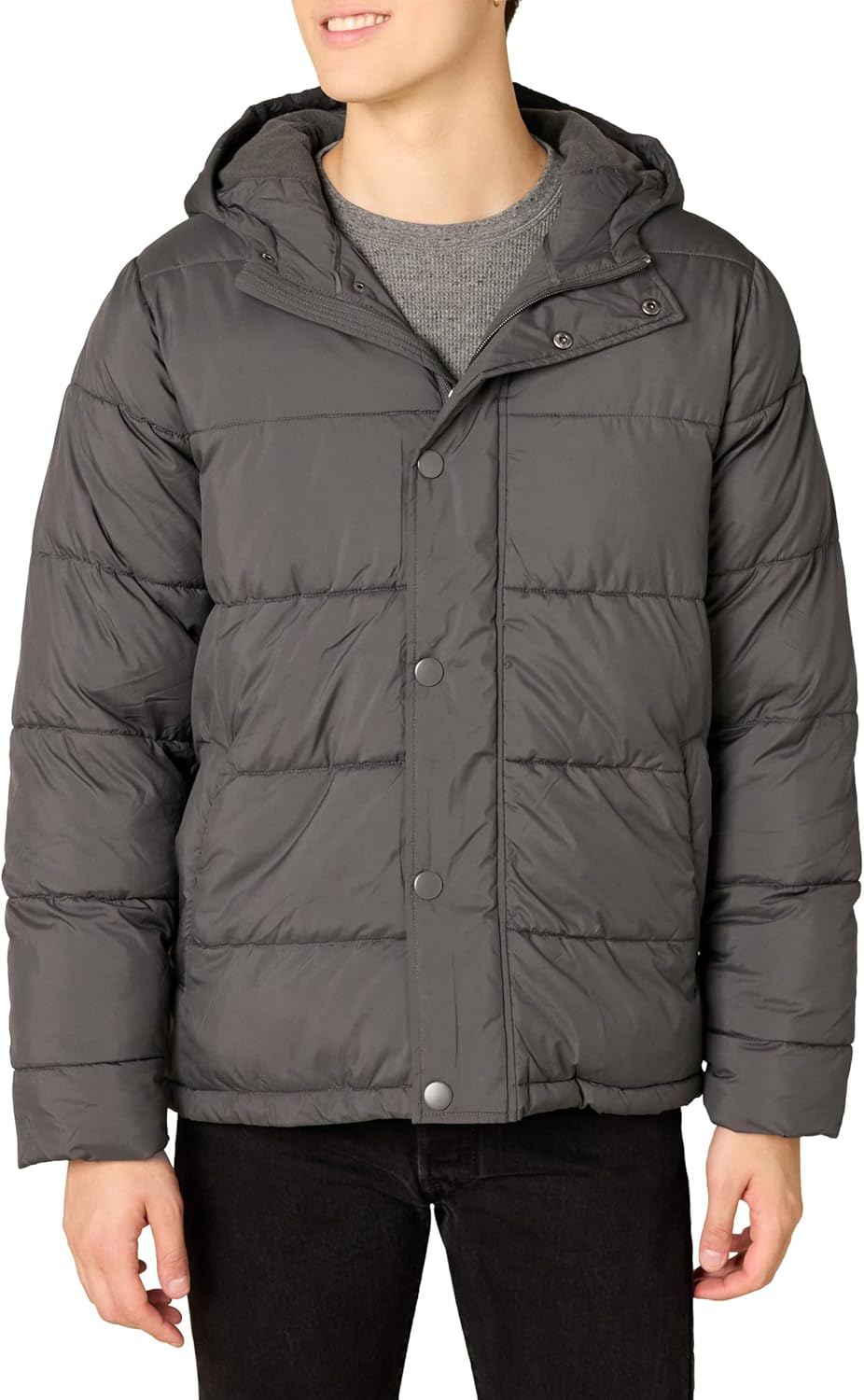 Thumbnail 6 de Amazon Essentials Men’s Winter Heavyweight Hooded Puffer Coat (Relaxed Fit)