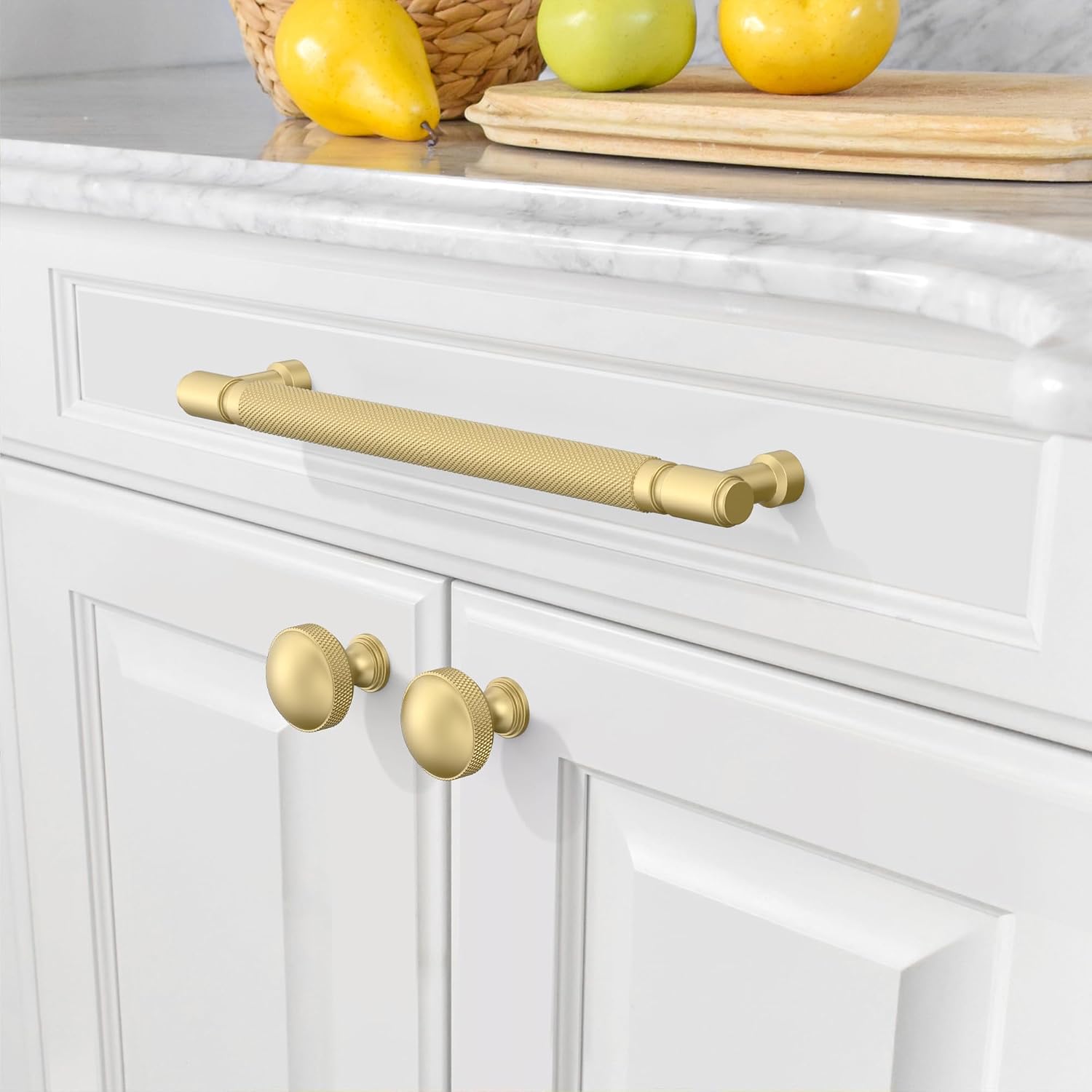 Detalle 2 de Amerdeco 10 Pack Gold knurled Cabinet Pulls (6.3 inch / 160mm hole centre) – AM032