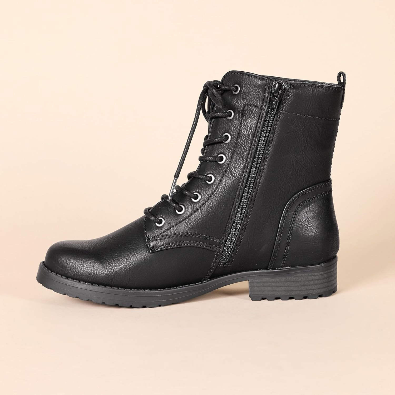 Thumbnail 1 de Amazon Essentials Damen Kampfstiefel mit Schnürung – gepolsterte Komfort-Boots mit Innenreißverschluss