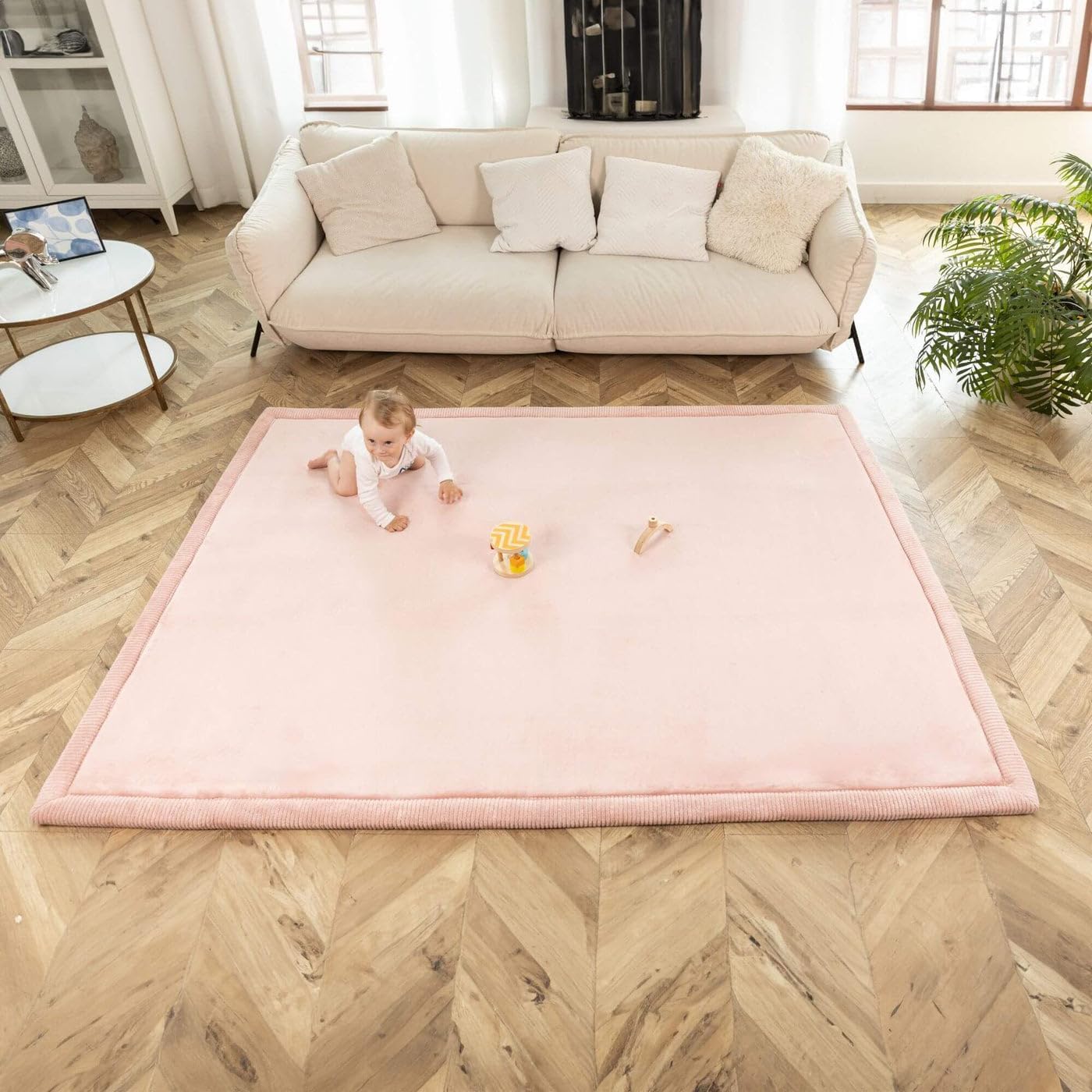 Thumbnail 1 de Stylish Coral Velvet Baby Play Mat – 60" x 80" Pink, Memory Foam Nursery Rug