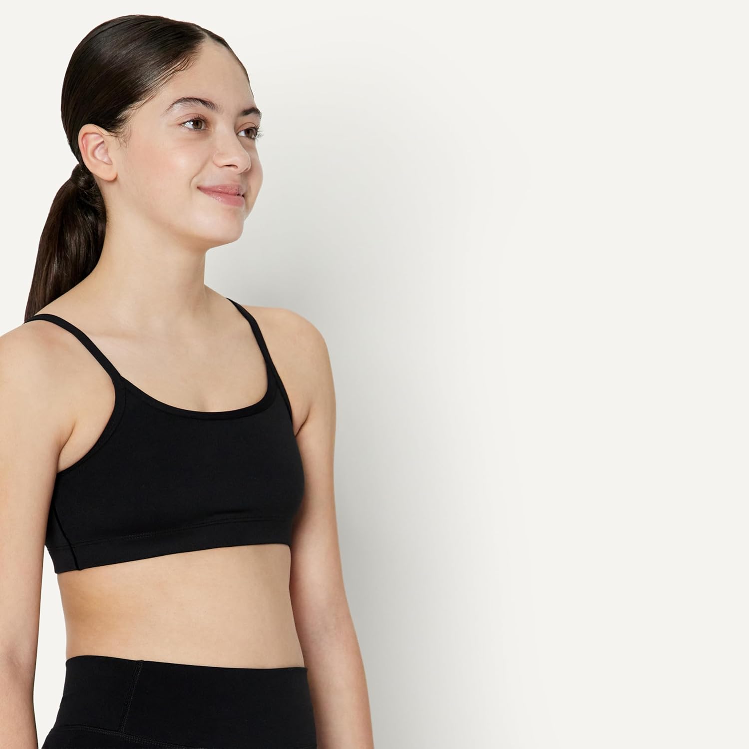 Thumbnail 1 de Amazon Essentials Girls Athletic FormFlex Buttery Soft Light Support Spaghetti Strap Training Sports Bra