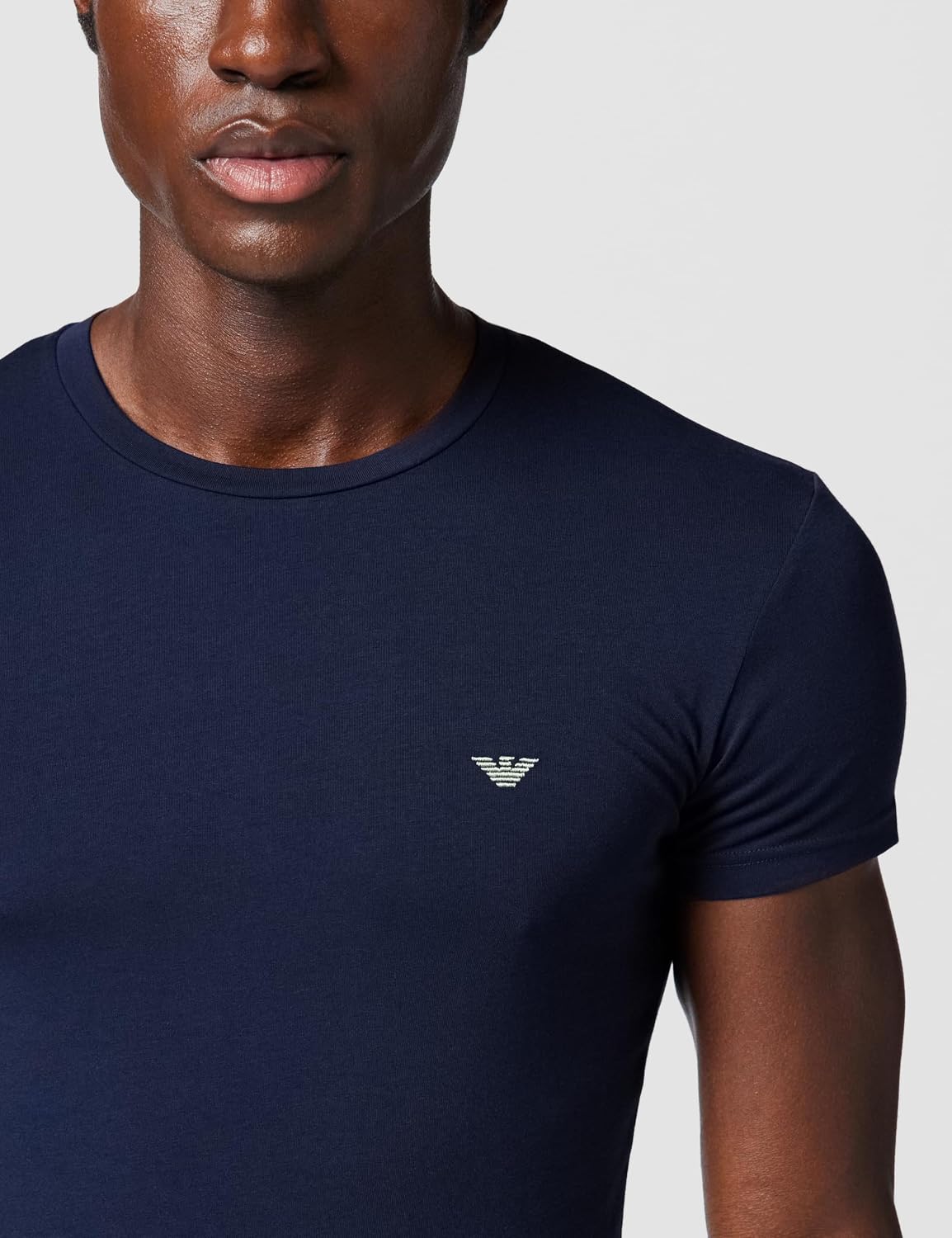 Detalle 2 de EMPORIO ARMANI Tee-shirt à col ras confor et durabilité - Homme