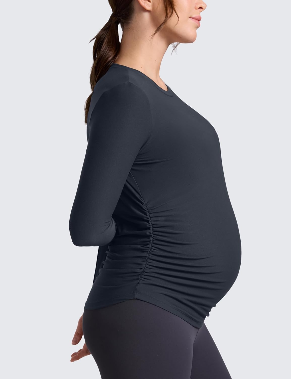 Detalle de CRZ YOGA Womens Cloudweight Maternity Long Sleeve Top – Ruched, Lightweight Pregnancy Shirt