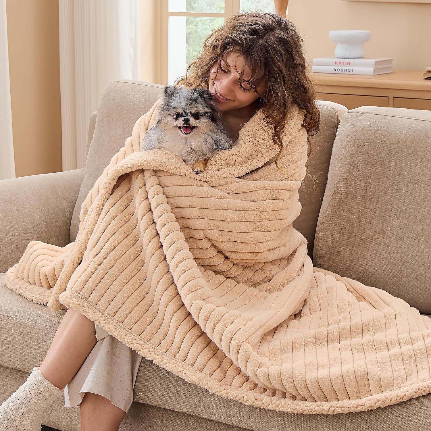 Detalle de Krifey Twin(60x80")-1pc Waterproof Dog Blanket, Reversible Sherpa & Corduroy