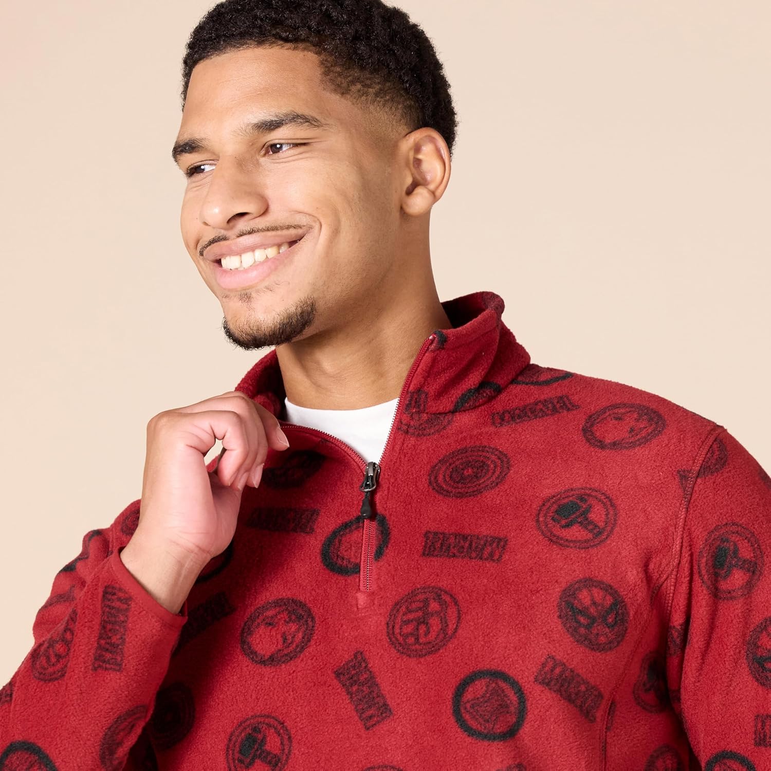 Thumbnail 3 de Amazon Essentials Disney | Marvel | Star Wars Men's Polar Fleece Quarter-Zip Mock Jacket