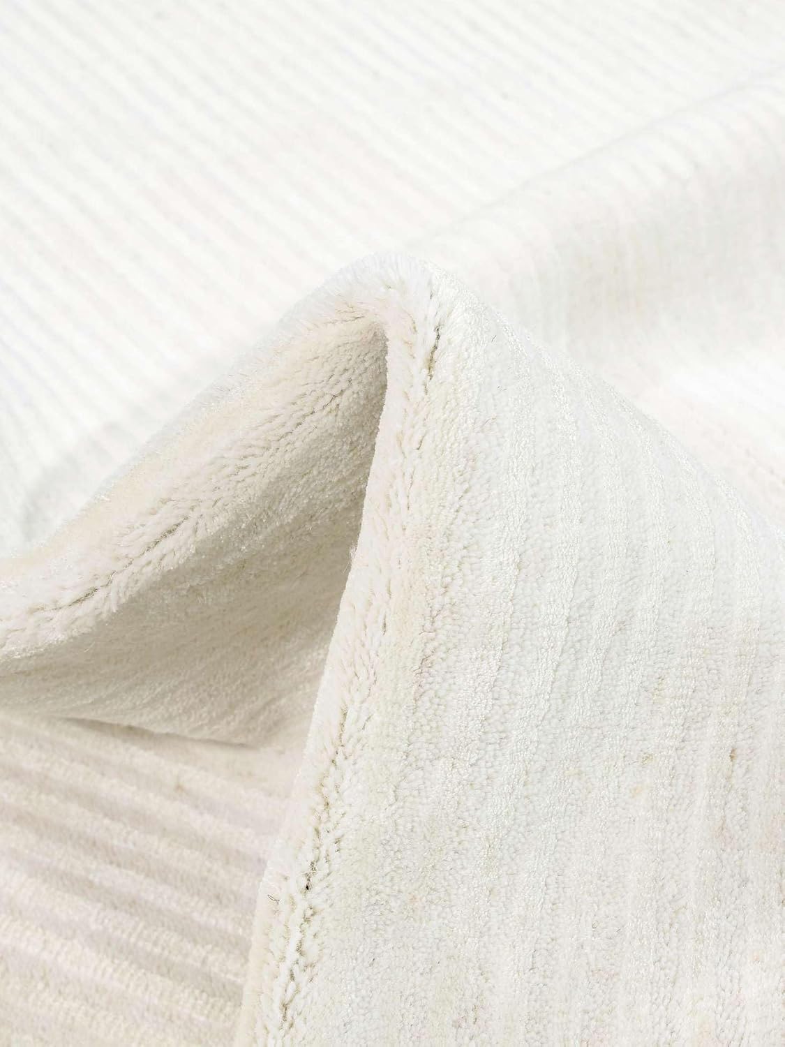 Detalle de RugVista Fine Stripe Modern 120546 wollen loper 80 x 250 cm, wit, middelhoge pool