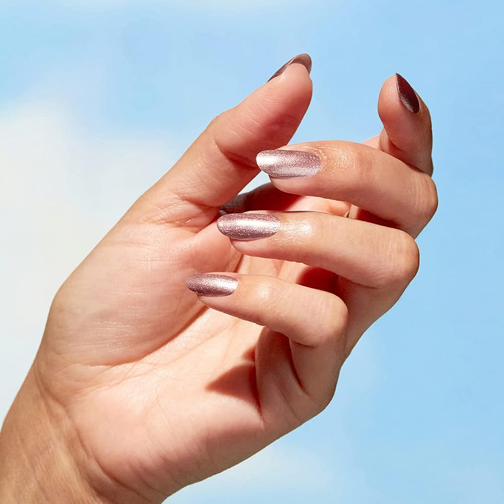 Thumbnail 3 de OPI Nature Strong Smalto per unghie vegano rosa oro con finish brillante shimmer da 15 ml