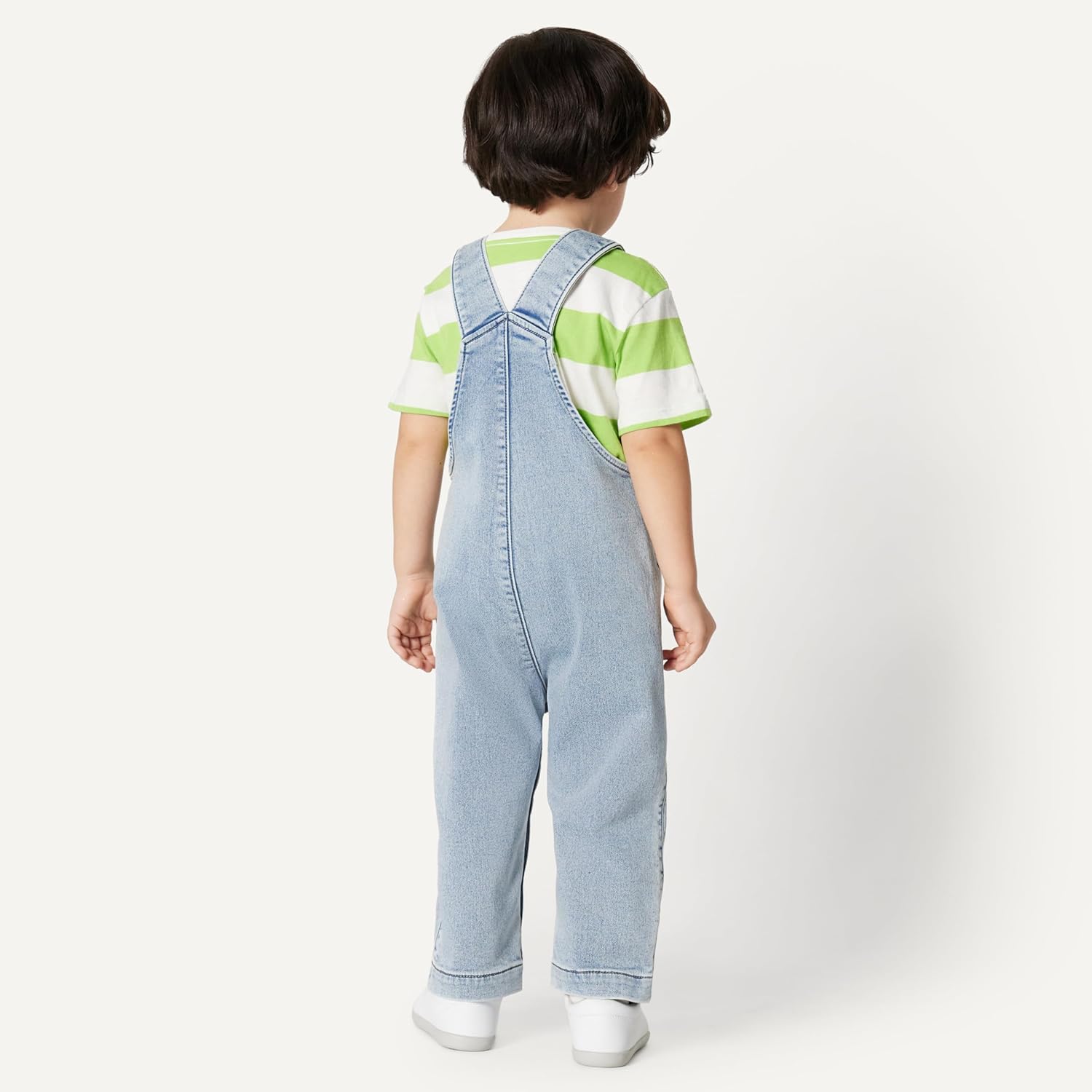 Thumbnail 2 de Amazon Essentials Unisex Babies’ Soft Stretch Denim Overalls (Regular-Fit)
