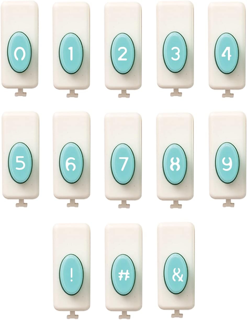 Detalle de We R Memory Keepers Word Punch Board Ensemble chiffres et symboles – pour cartes et loisirs créatifs en papier