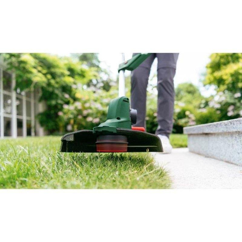 Detalle 2 de Bosch UniversalGrassCut 18V-260 26 cm Kit 18V 2,0Ah: desbrozadora 2 en 1 sin cables para césped y bordes