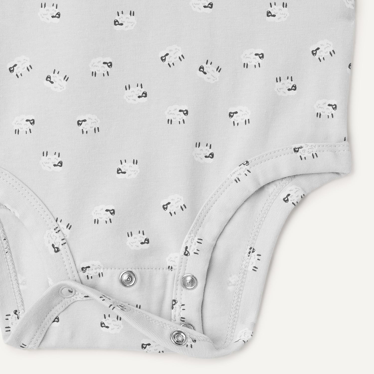 Detalle de Amazon Essentials x Sofia Grainge Unisex Babies' Velour Overall and Long Sleeve Bodysuit Set