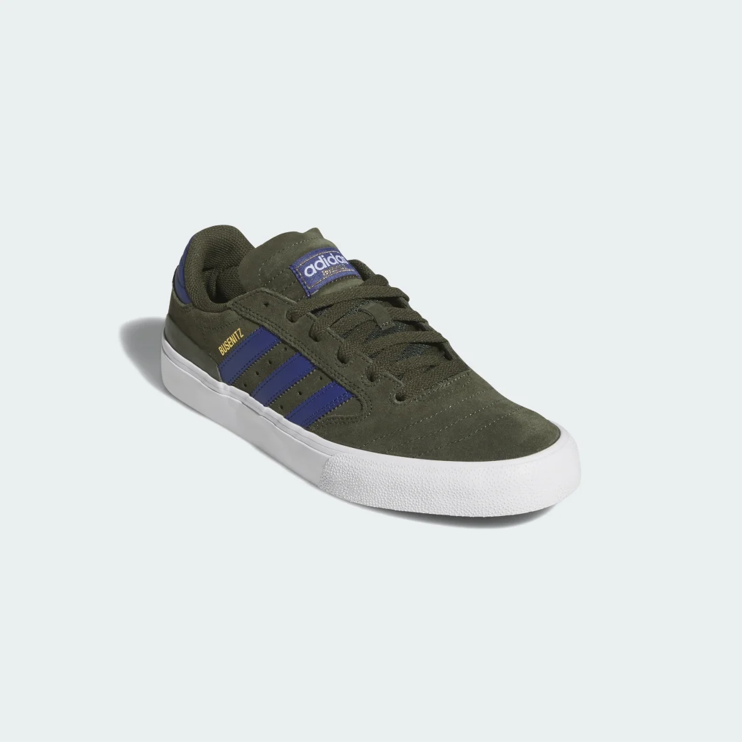 Detalle 2 de Zapatilla BUSENITZ VULC II de Adidas: ¿vale la pena para tu estilo urbano?