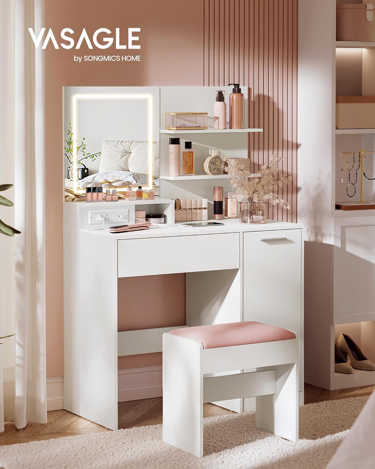 Detalle de VASAGLE KAILYN URDT138W02 Vanity Desk with LED Mirror and Power Outlet