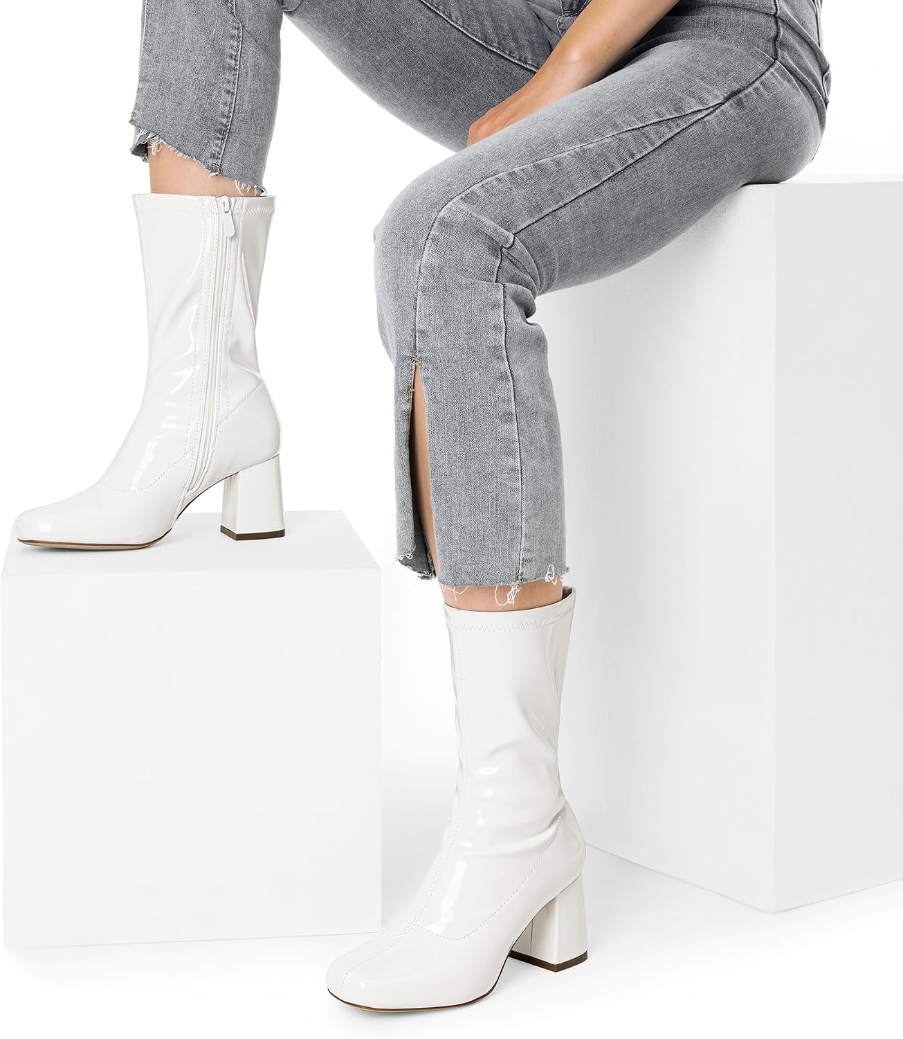 Thumbnail 6 de DREAM PAIRS Women's Mid Calf Gogo Boots, Patent Upper, Square Toe, 2.75-Inch Heel