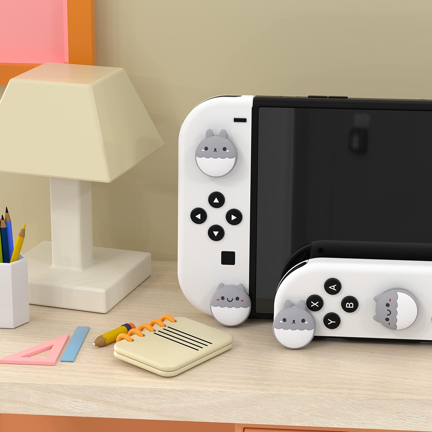 Detalle de eXtremeRate PlayVital Cute Thumb Grip Caps for Nintendo Switch – Rabbit & Squirrel Light Gray