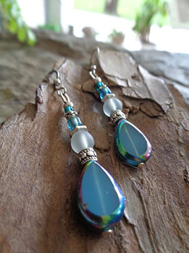 Detalle de Boucles d'oreilles en verre bleu par ASAI Bolivien Ethno Tribal Manufaktur