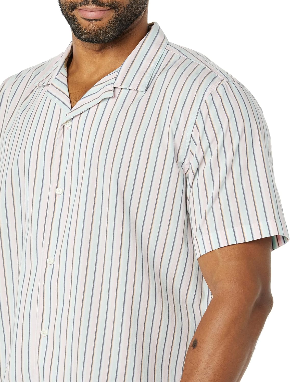 Detalle de Amazon Essentials Men’s Vacation Cotton Resort Shirt, Slim-Fit Short Sleeve