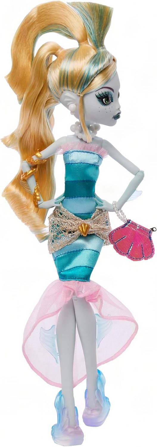 Detalle 2 de Monster High Dawn of The Dance Lagoona Blue – Muñeca Creeproduction