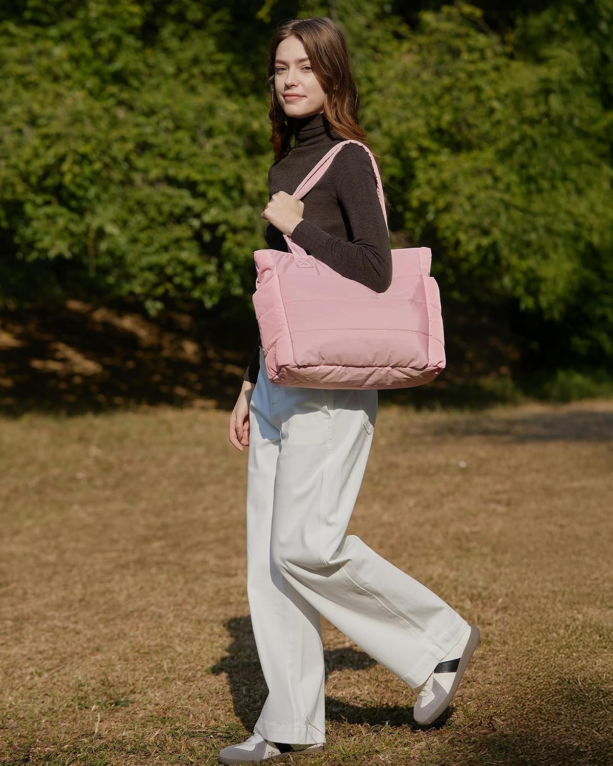 Detalle de bagsmart Tote Bags for Women – 18L/20L Lightweight Taslan Puffer Tote with Laptop Compartment