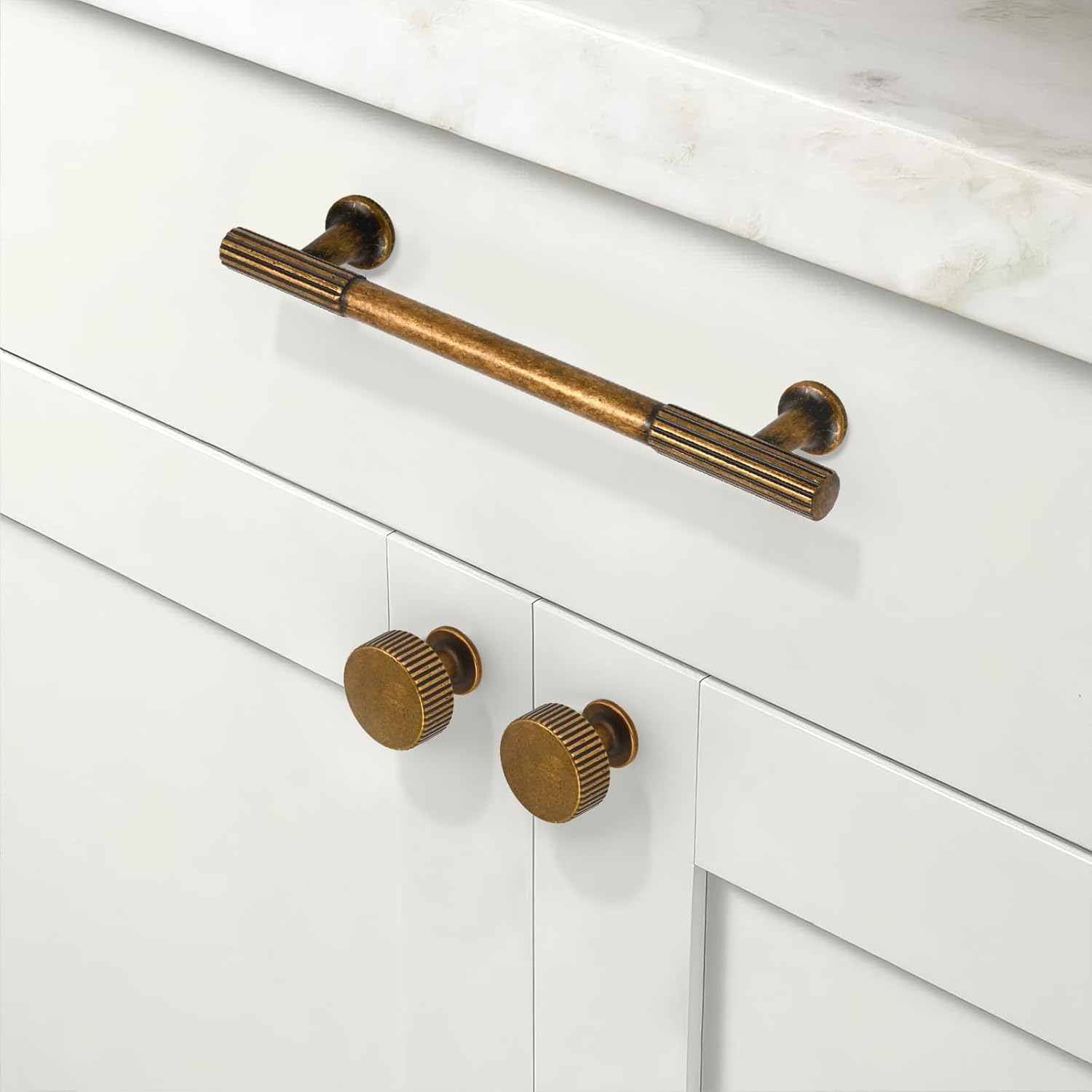Detalle de Talentedeco 10 Pack Antique Brass Kitchen Cabinet Knobs & Drawer Pulls