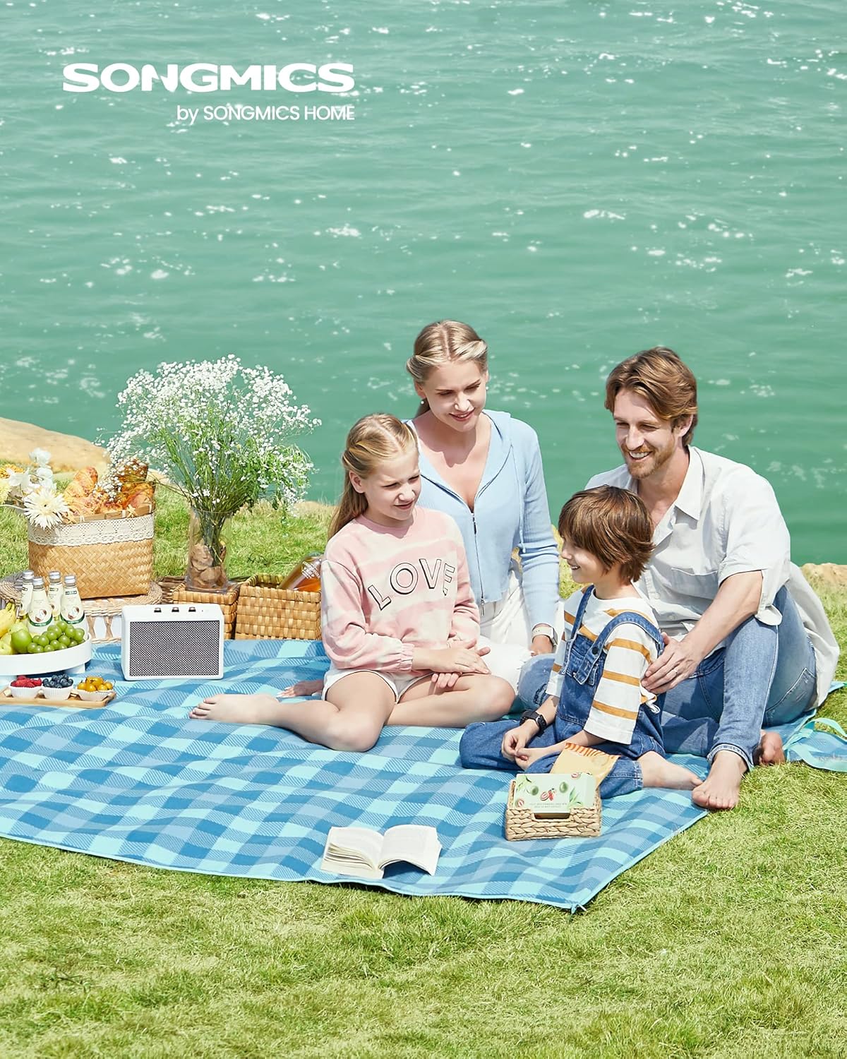 Thumbnail 3 de SONGMICS Coperta Picnic 200 x 200 cm GCM011Q02, pieghevole e portatile con fondo impermeabile e 4 picchetti antivento