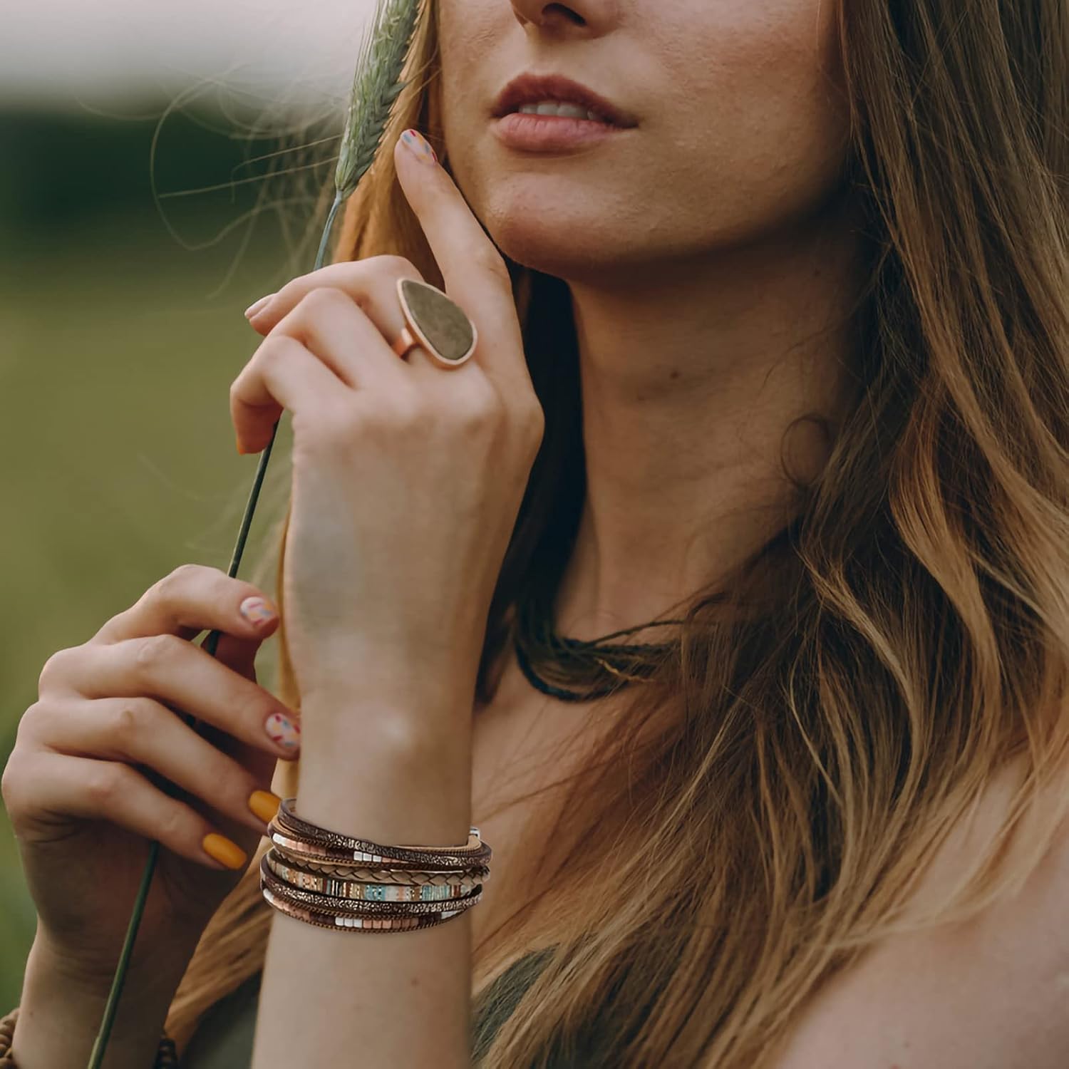 Detalle de Fesciory Leather Wrap Bracelet 7.67 in