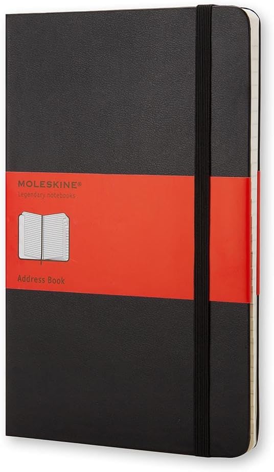 Detalle de Moleskine Rubrica Grande Copertina Rigida Nero: rubrica a righe con etichetta 'in case of loss' (13x21 cm)
