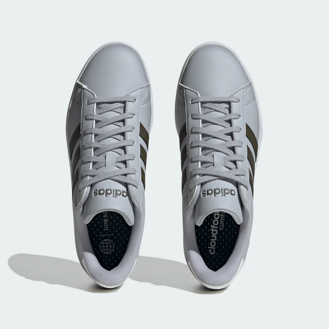 Detalle 2 de Adidas Grand Court Cloudfoam Comfort: zapatilla gris para uso diario, con sujeción y amortiguación