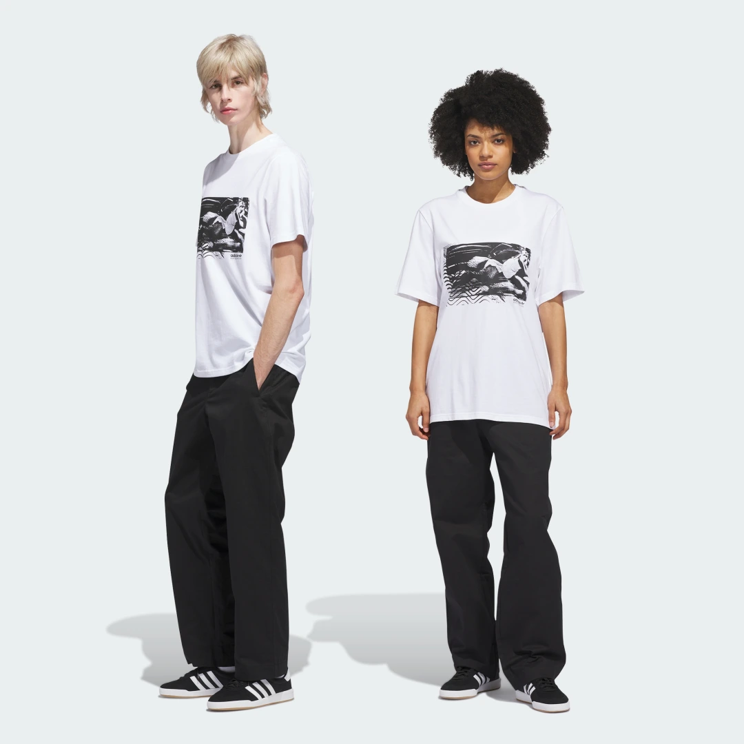 Detalle de Pantalón Skateboarding Chino Adidas – negro