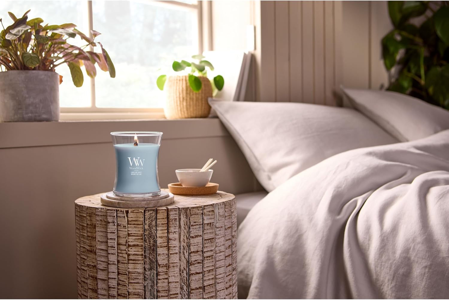 Thumbnail 4 de WoodWick Bougie parfumée Bougie sablier moyenne Brume du lac — Cadeau idéal pour femmes