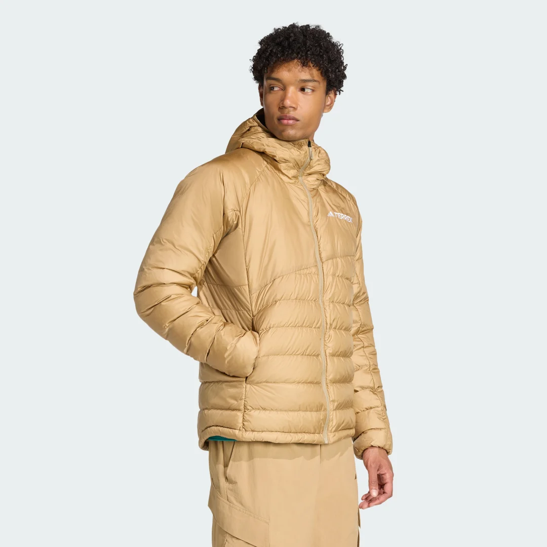 Detalle de Anorak de plumón con capucha Terrex Xperior CLIMAWARM+ de Adidas (color Marrón)