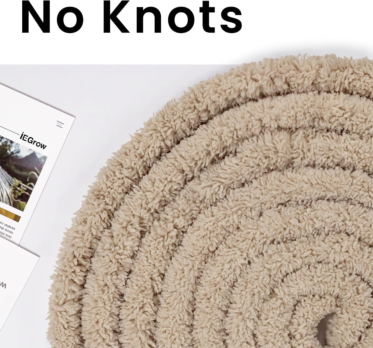 Detalle de iEGrow #10 Chunky Chenille Yarn, 8 Skeins, Khaki, 1-Inch Thick