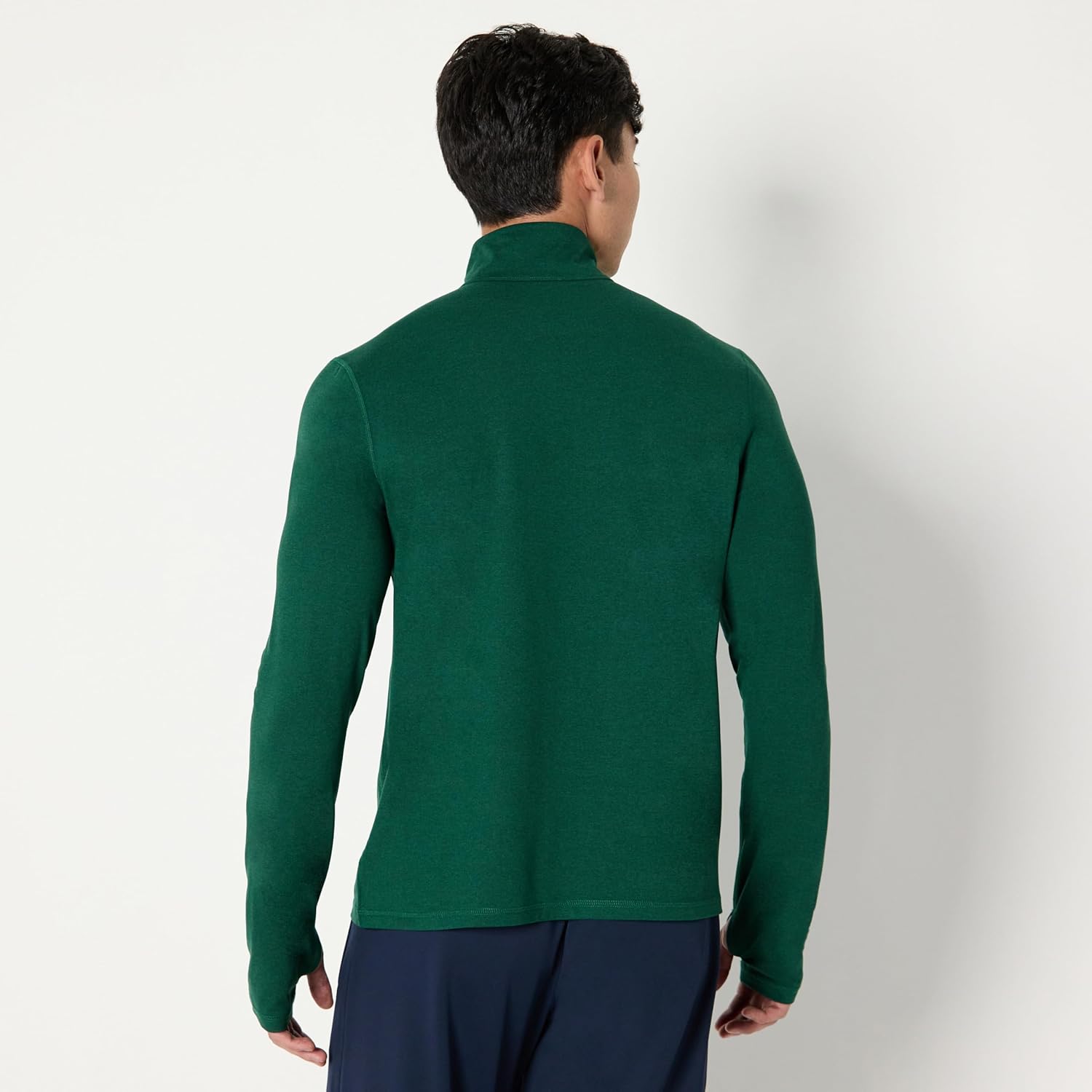 Thumbnail 2 de Amazon Essentials Men’s Athletic Soft Performance Lightweight Quarter-Zip Hoodie (Workout Top)