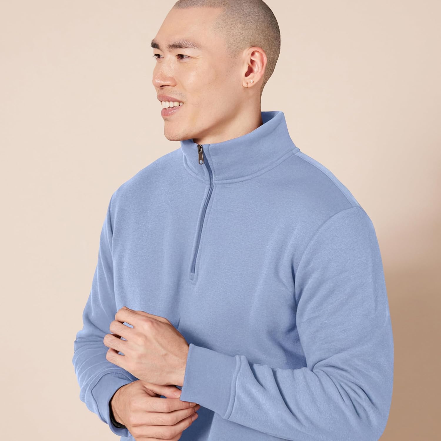 Thumbnail 2 de Amazon Essentials Herren Langärmliges Fleece-Sweatshirt mit Viertel-Reißverschluss