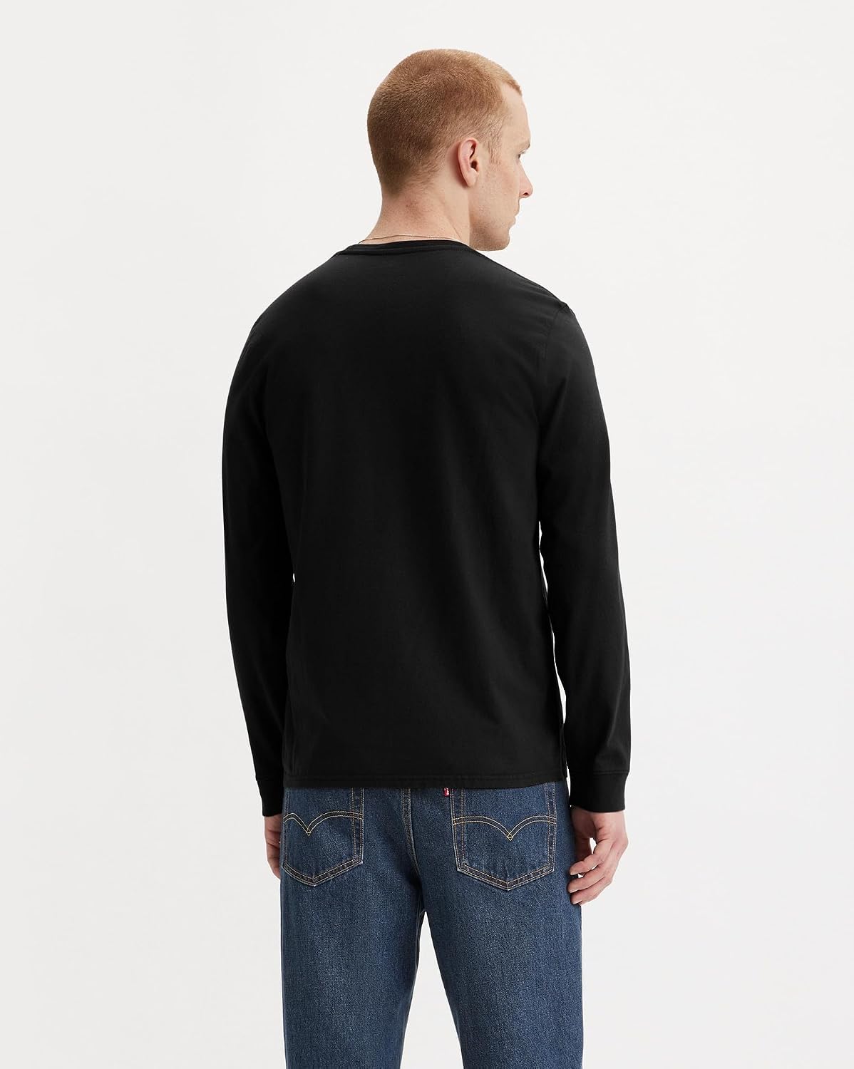 Detalle de Levi's Long-Sleeve Original Housemark Tee: maglietta maniche lunghe in cotone biologico