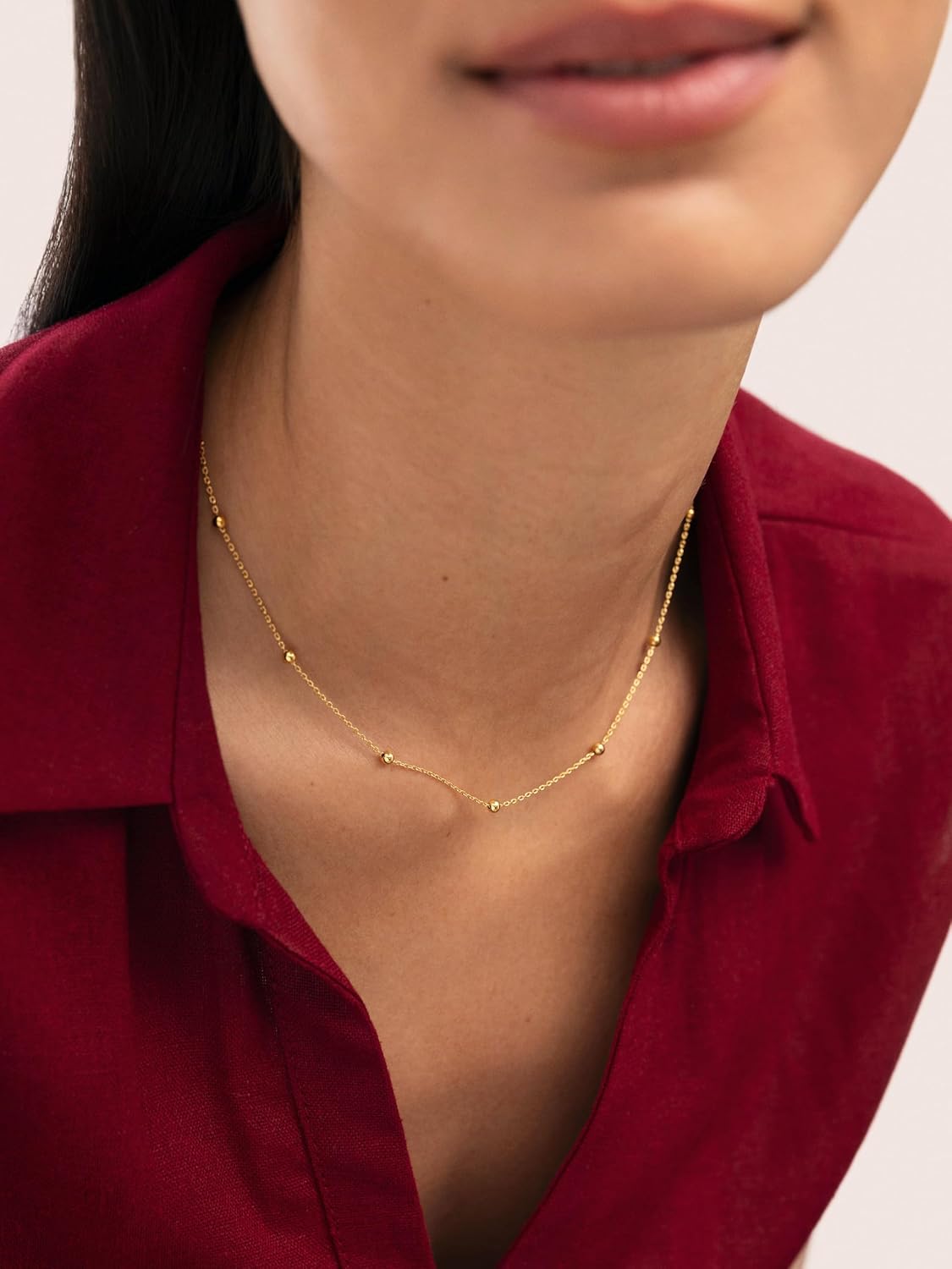 Detalle de SINGULARU Collar Mujer Dots L: Acero bañado en oro 18kt, 40 cm (con 5 cm de alargador)