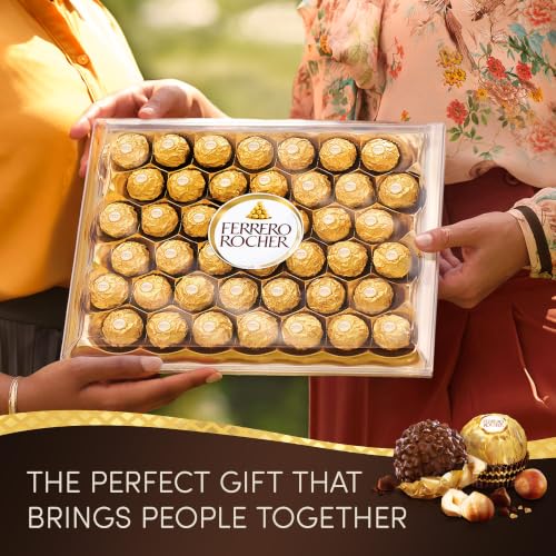 Detalle de Ferrero Rocher Christmas Chocolate Box, 42 Chocolates, 525g