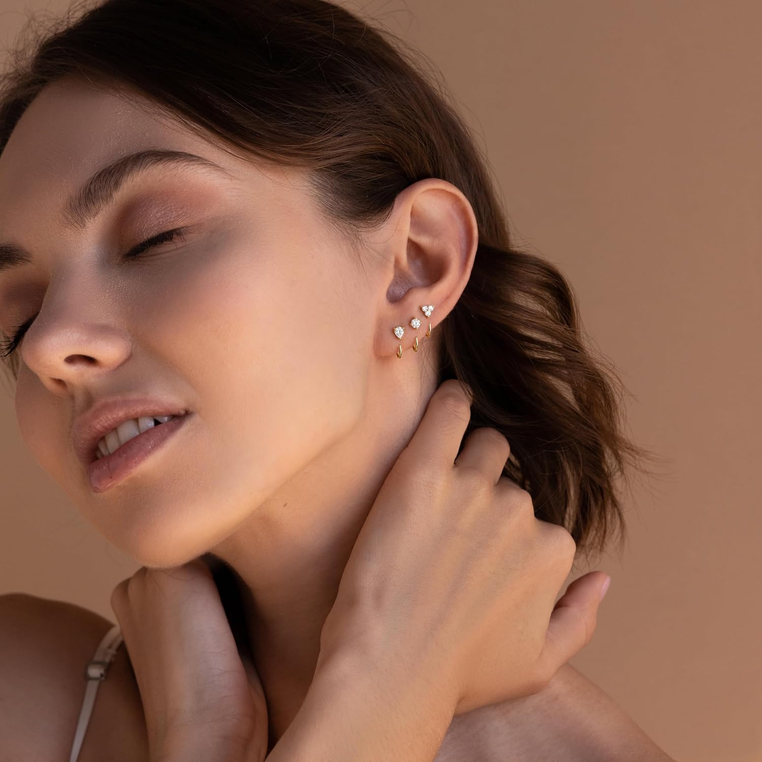 Detalle 2 de Robaice Backless Hoop Earrings 3-Pair Set