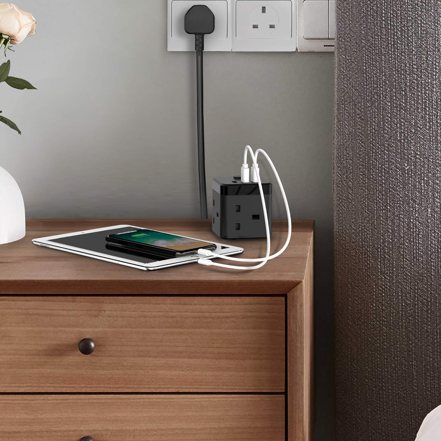Detalle de JSVER Cube Extension Lead with 3 USB Ports (5V/2.4A) and 3 AC Outlets, 200cm Cable – Black
