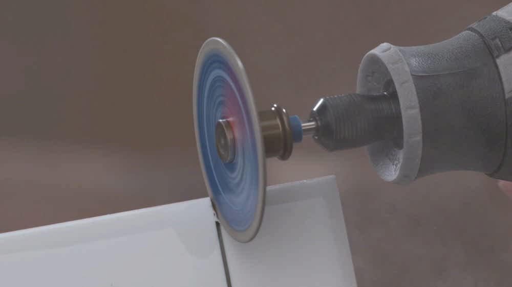 Thumbnail 2 de Dremel MAX SC545DM high performance diamond-coated cutting wheel with EZ SpeedClic (38mm)