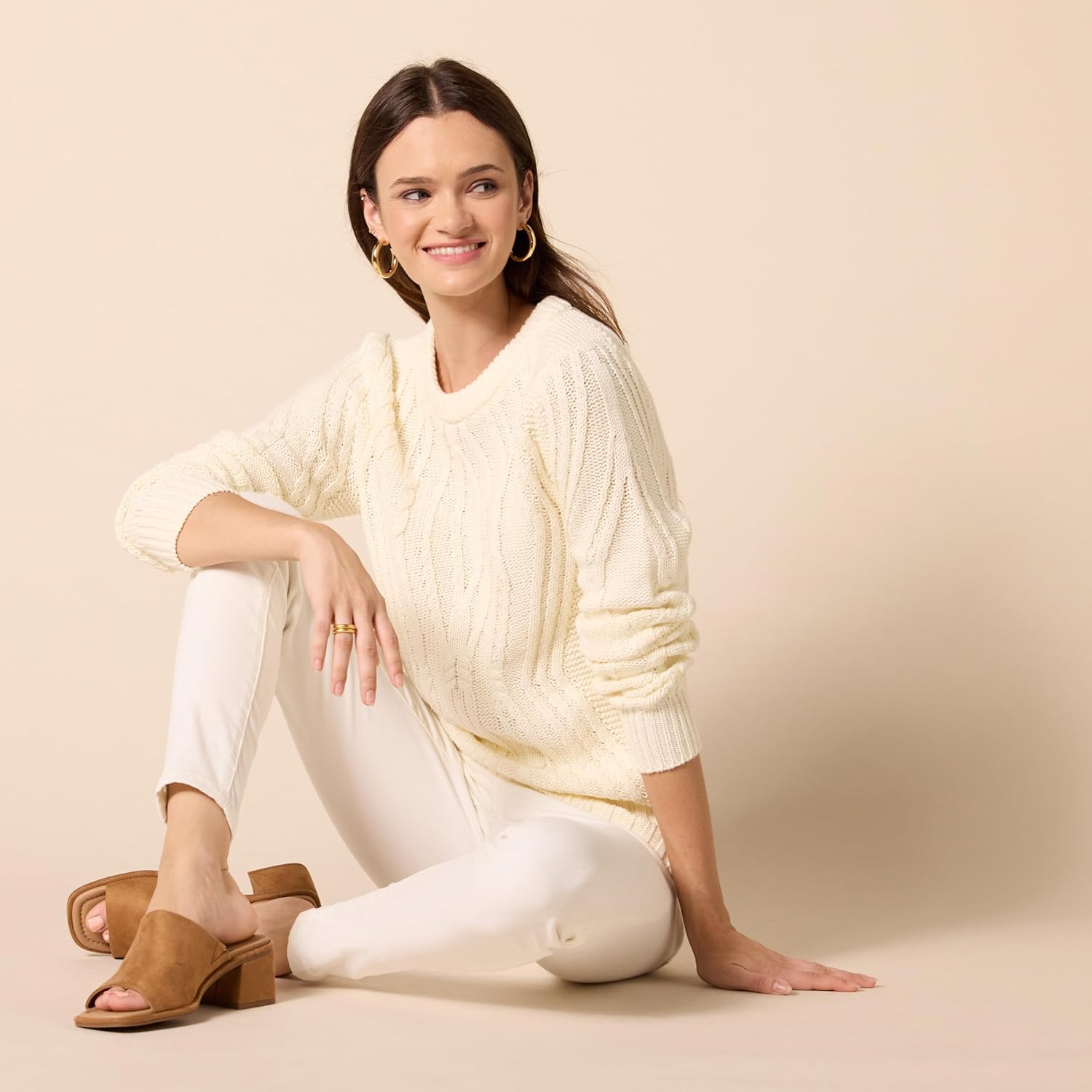 Thumbnail 4 de Amazon Essentials Women’s Regular Fit Cotton Cable Knit Crewneck Jumper
