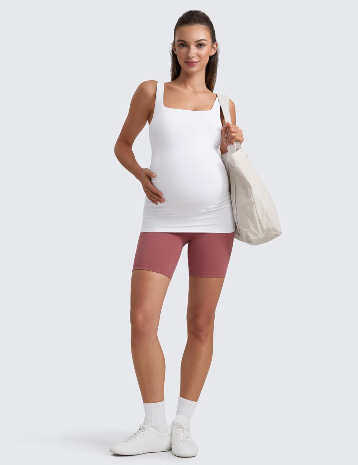Detalle de CRZ YOGA Butterluxe Donna Quadrato Collo maternità: top comodo e sostegno leggero per gravidanza e postpartum