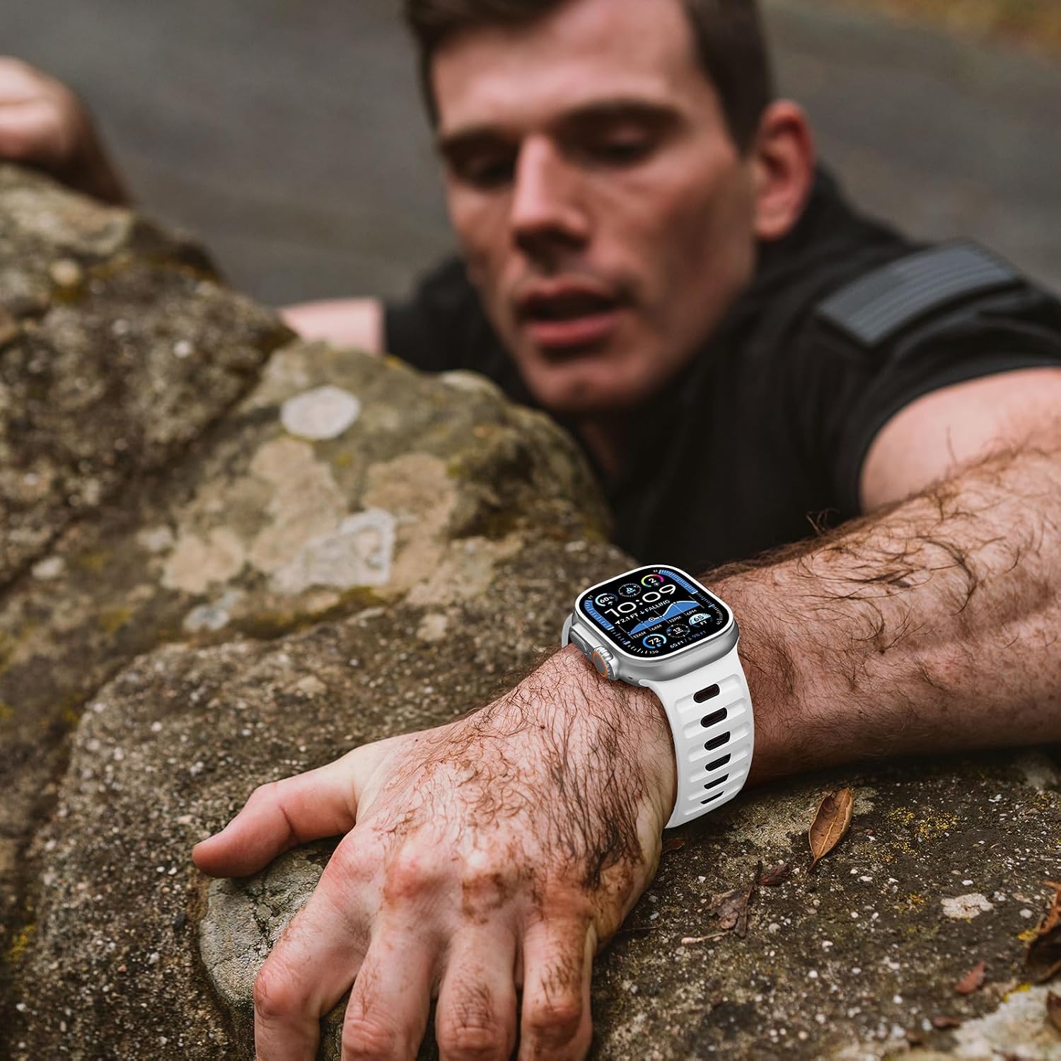 Thumbnail 5 de Higgs Sport Strap Compatible with Apple Watch 49mm silicone band
