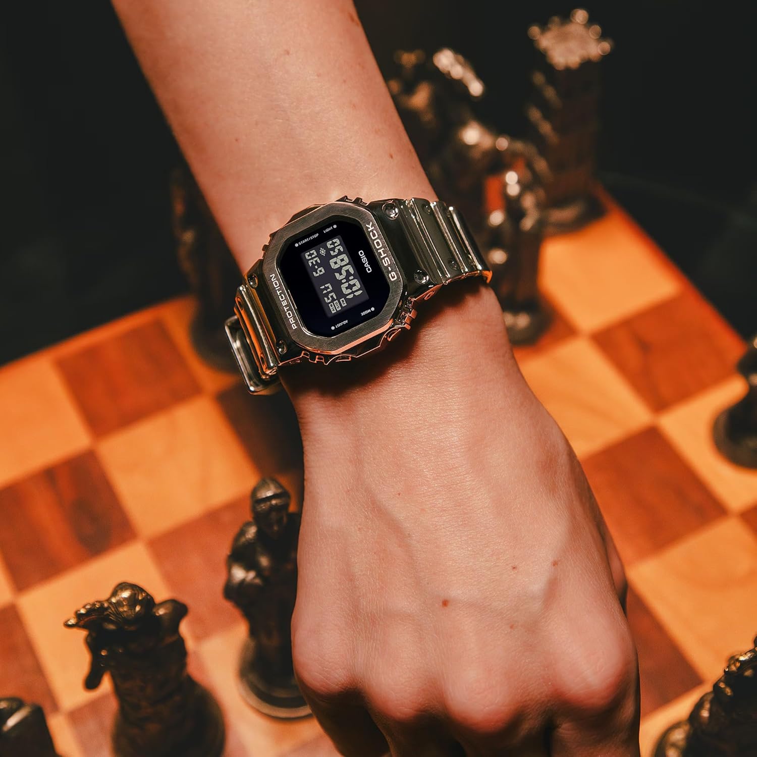 Thumbnail 4 de Casio GM-5600YM-8ER Armbanduhr mit 20 bar