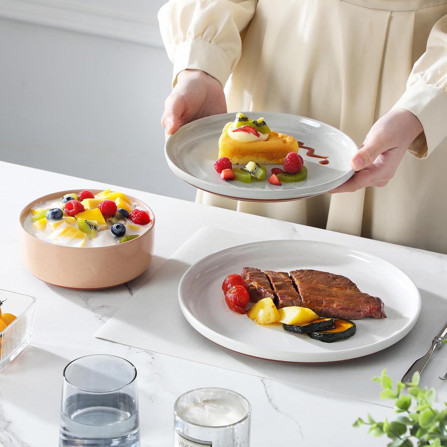 Detalle de MALACASA Tara 12-Piece Stoneware Dinnerware Set for 4: Modern Sesame Speckle Finish
