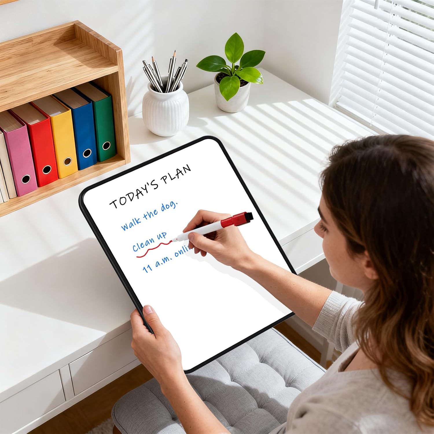 Detalle de QUEENLINK Double-Sided 30x42cm A3 Small Whiteboard (magnetic, handheld) with markers and erasers