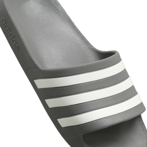 Detalle de adidas Unisex Adilette Aqua Slides Slipper – Grey Three/Cloud White/Grey Three, 40,5 EU