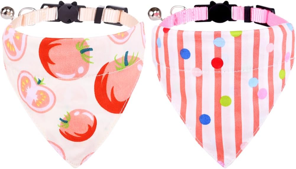 Detalle de Cat Collars with Tomato Bandana