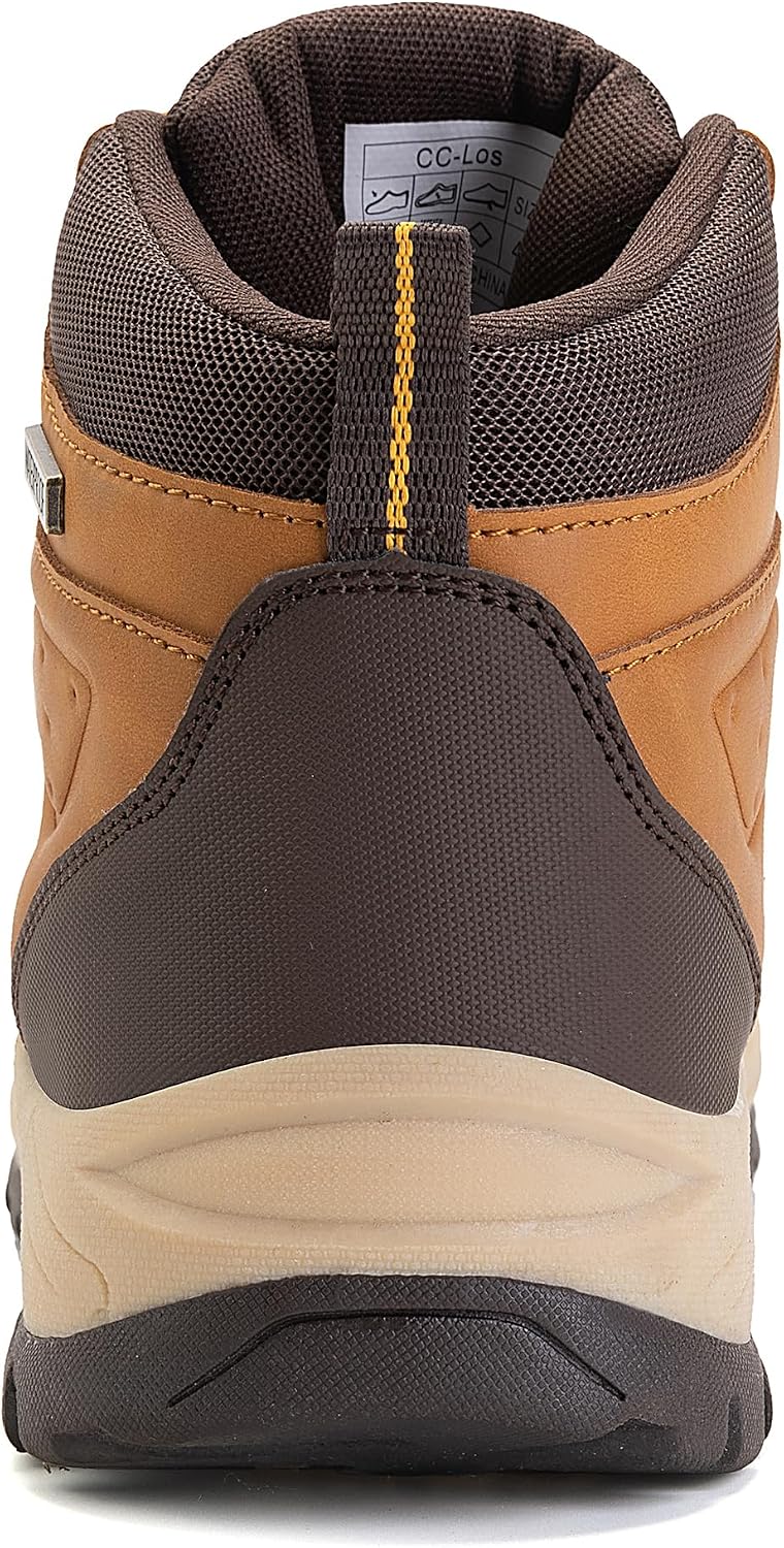 Detalle de CC-Los Women's Waterproof Hiking Boots – Practical protection and comfort for UK trails