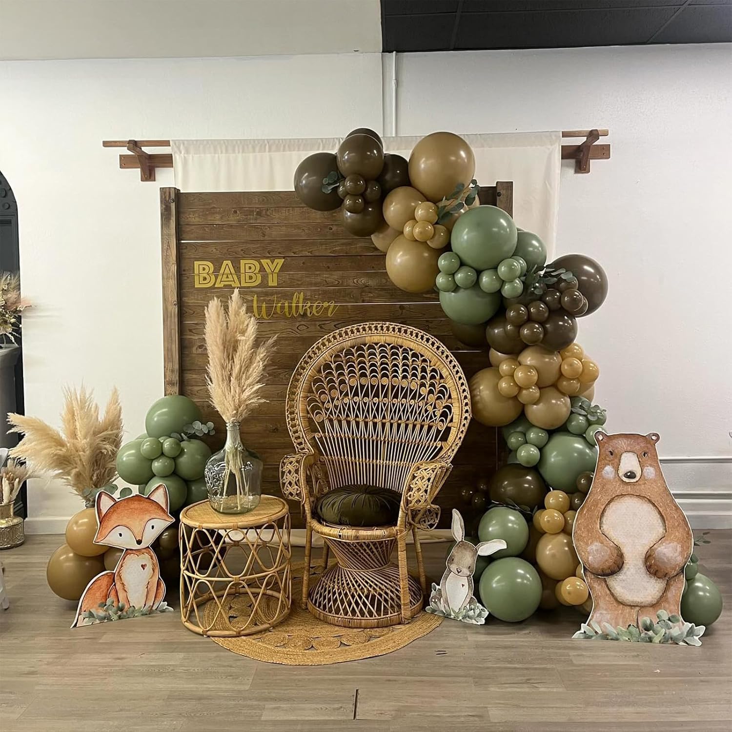 Thumbnail 2 de 60-Piece Sage Green, Gold & Brown Latex Balloons Woodland Camo Set for Jungle Safari & Hunting Parties